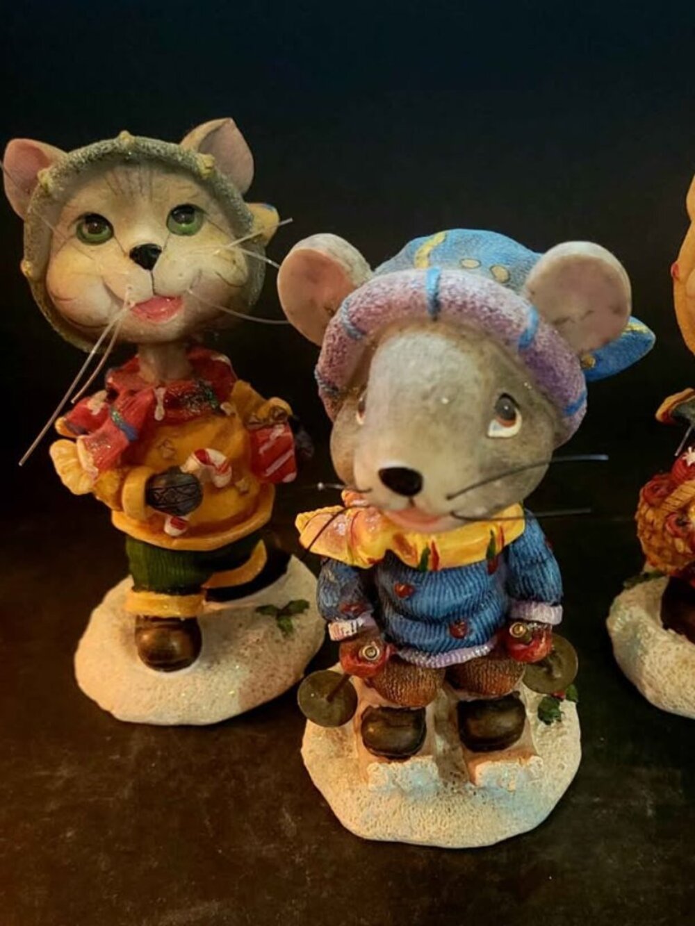 Vintage Winter-Themed Bobble Head Cat And Mouse Figurines